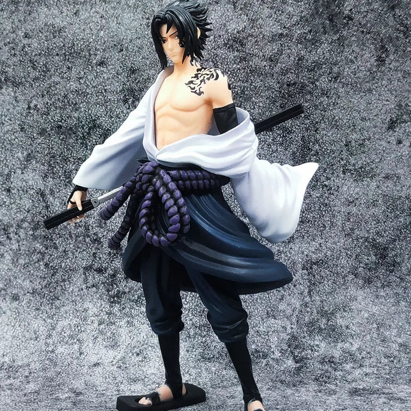 Enfeite decorativo boneco Sasuke Uchiha.