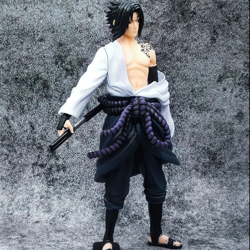 Enfeite decorativo boneco Sasuke Uchiha.